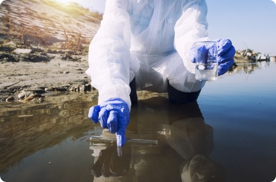 Razones clave por las que contratar un seguro de responsabilidad civil medioambiental