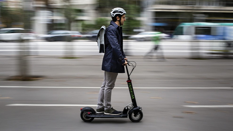 vehículo de movilidad personal patinete eléctrico